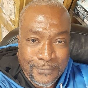 Meet your Posher, Raymond